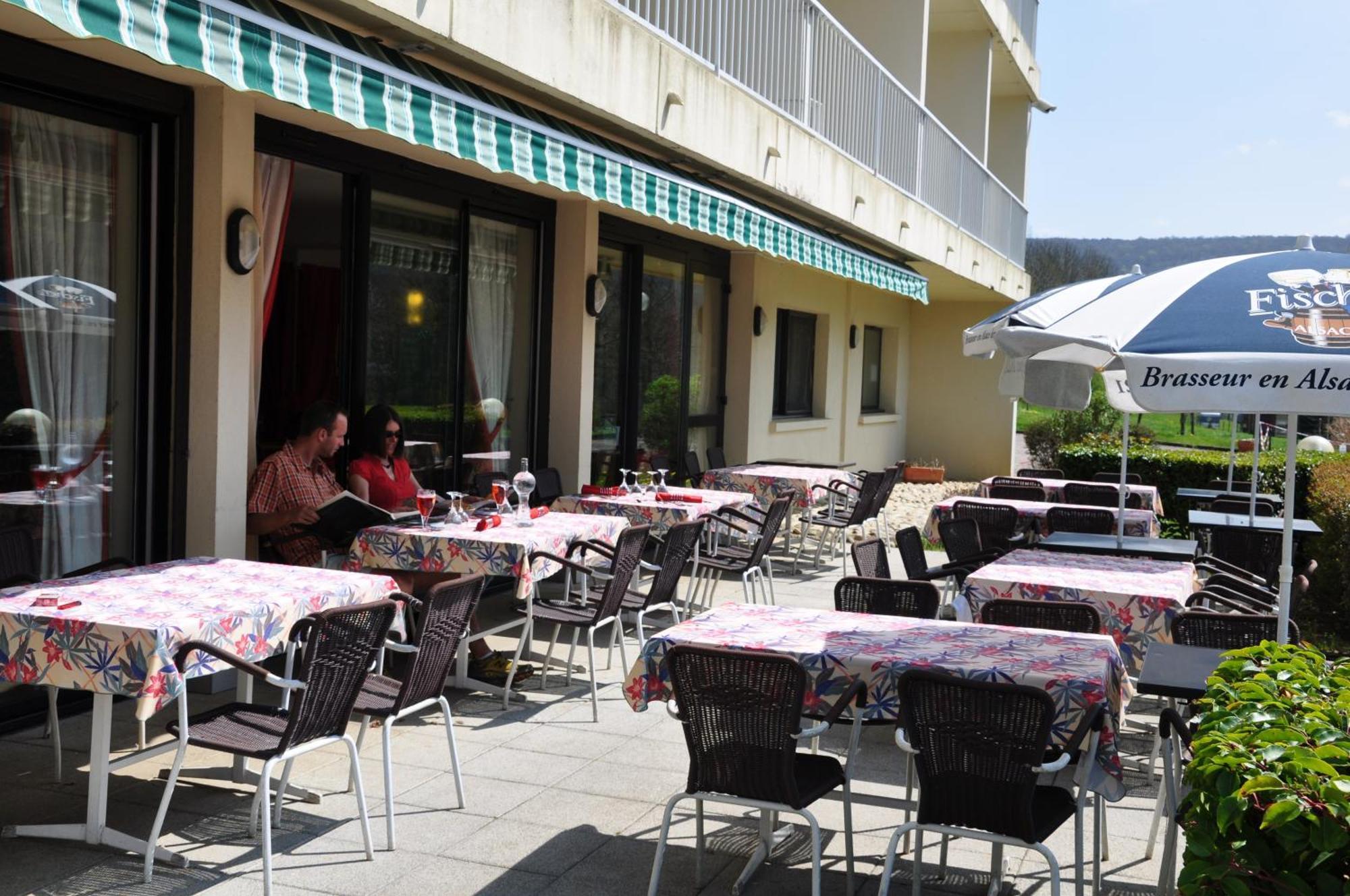 Le Relais De La Vallee Hyèvre-Paroisse Exterior foto